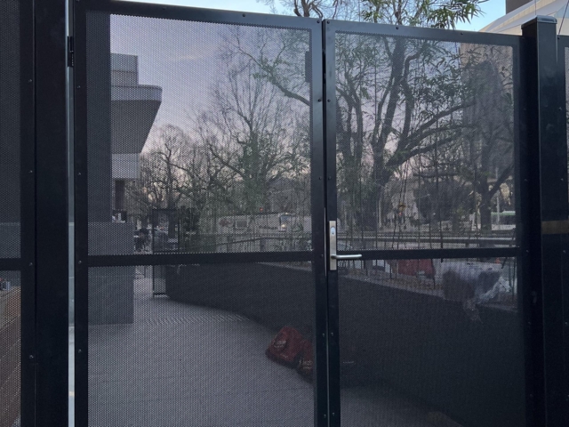 perforated-screen-gates-rmh-3-1920 perforated-screen-gates-rmh-3